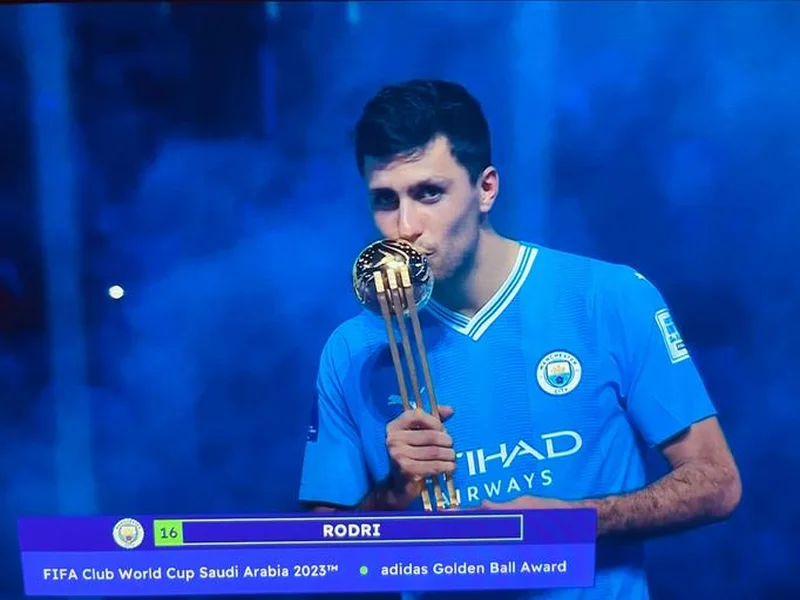天体:曼城仍希望罗德里留下,并同意与俱乐部签订新合同